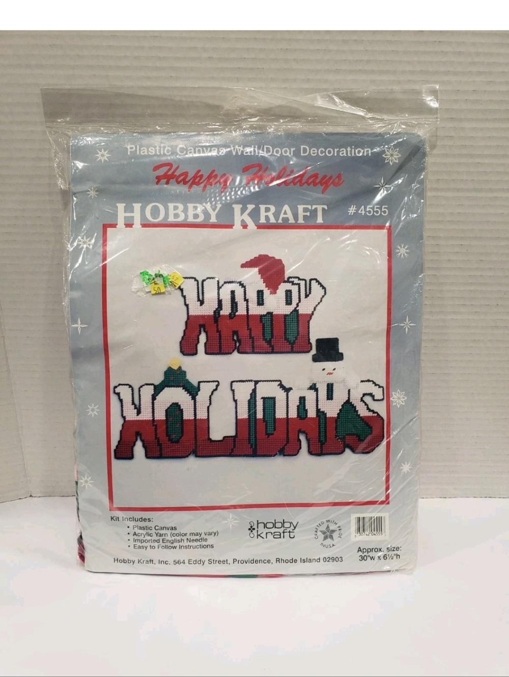 Vintage Hobby Kraft Happy Holidays Plastic/Canvas Wall/Door Decoration Kit